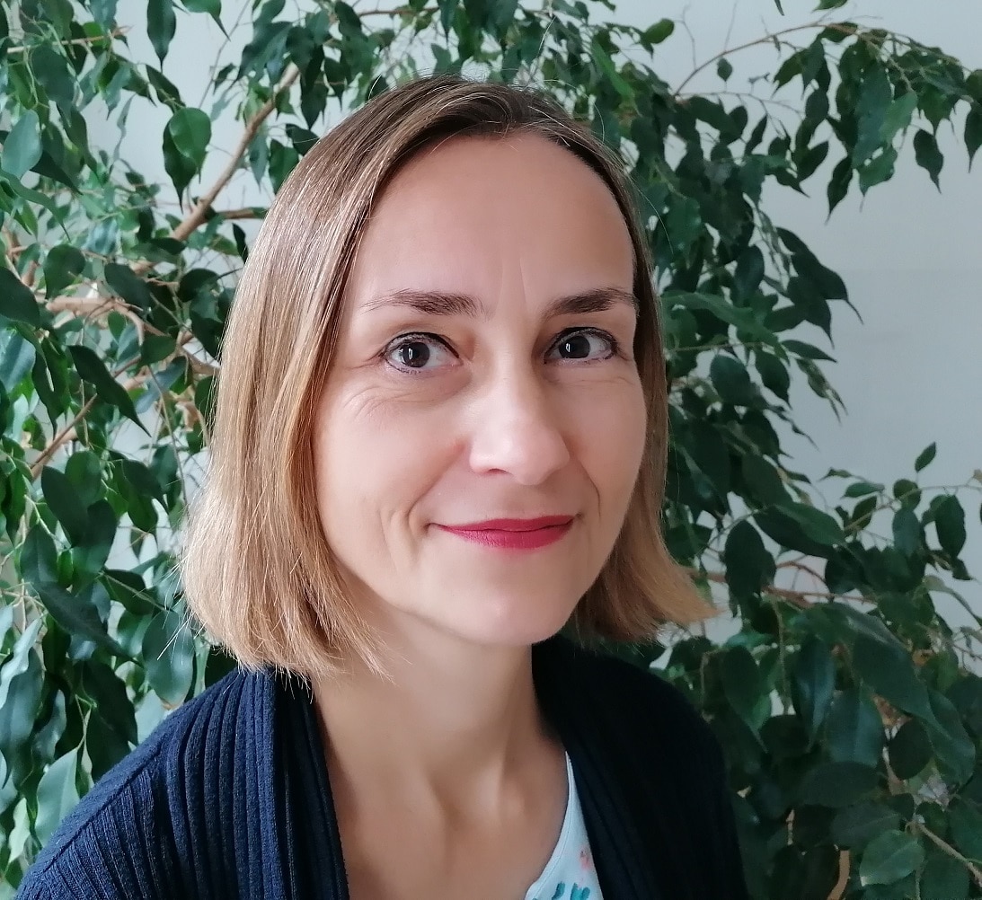Poträtfoto Christine Hütten